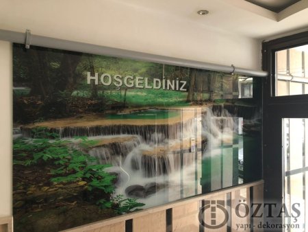 Akrilik Cam �zerine UV Bask� - Al��veri� Merkezlerinin Tasar�m�nda �deal Bir ��z�m